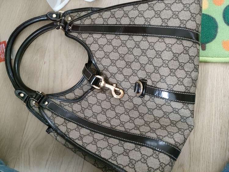 バッグ（ブランドバッグ）の商品画像 - 査定依頼日：2022年8月25日 - 最高査定価格：20,000円