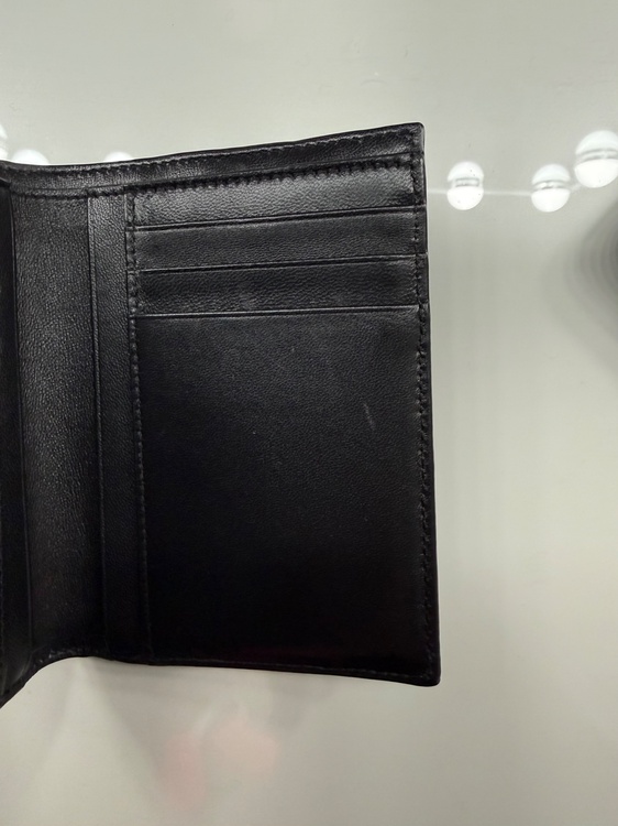 イブサンローラン  （ブランドバッグ）の商品画像 - 査定依頼日：2026年1月14日 - 最高査定価格：30,000円