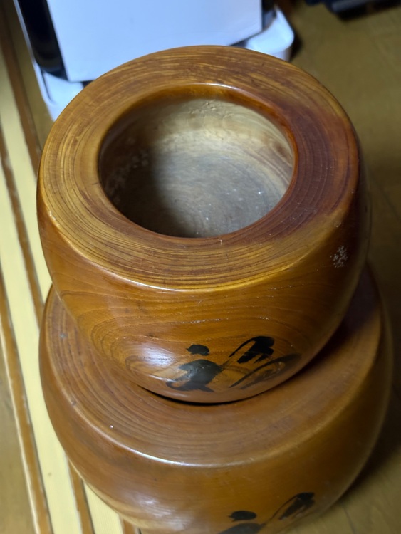 うす（美術品・骨董品）の商品画像 - 査定依頼日：2025年11月14日 - 最高査定価格：1,000円