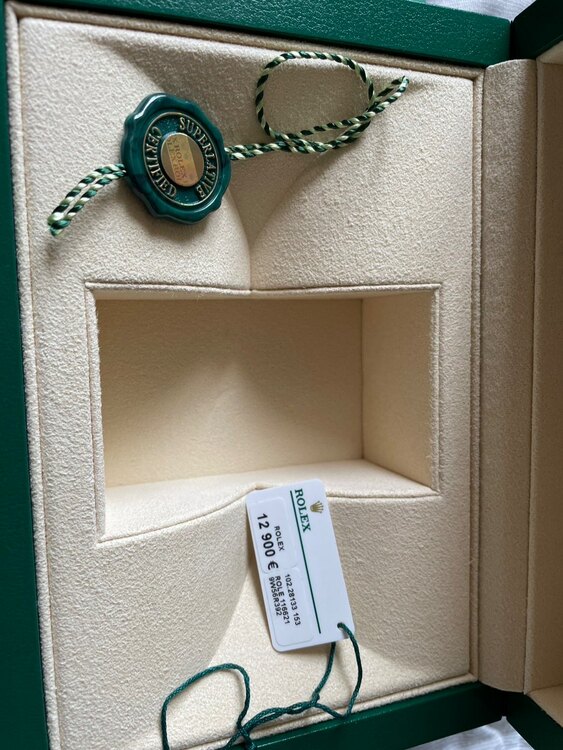 ロレックス ヨットマスター 11662（高級時計）の商品画像 - 査定依頼日：2025年2月26日 - 最高査定価格：1,870,000円