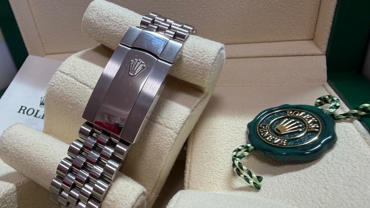 ロレックス デイトジャスト 12630（高級時計）の商品画像 - 査定依頼日：2026年4月2日 - 最高査定価格：1,730,000円