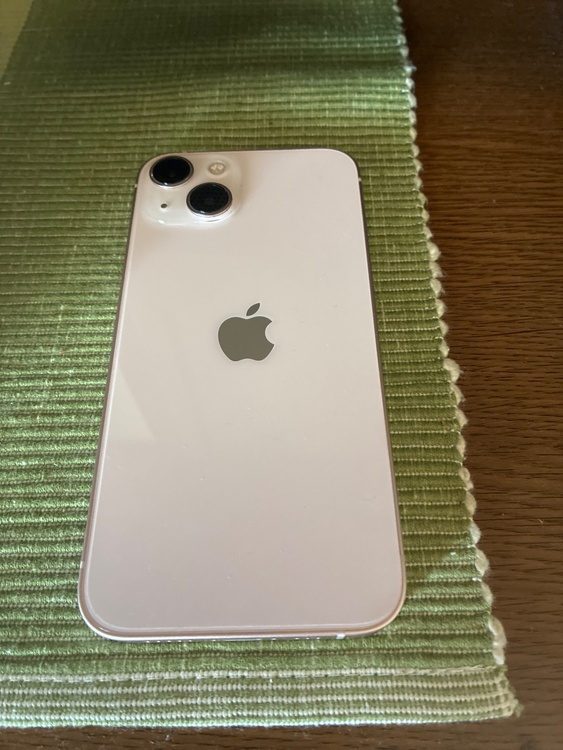 iPhone13（スマホ）の商品画像 - 査定依頼日：2026年9月19日 - 最高査定価格：37,000円