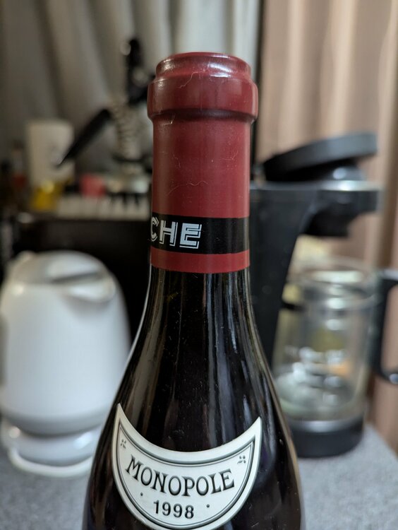 La　Tache1998（お酒）の商品画像 - 査定依頼日：2025年12月21日 - 最高査定価格：410,000円