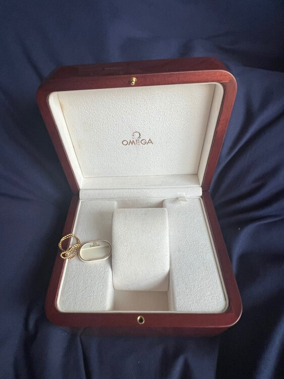 オメガ デ･ビル  4851.61.31（高級時計）の商品画像 - 査定依頼日：2025年4月4日 - 最高査定価格：380,000円