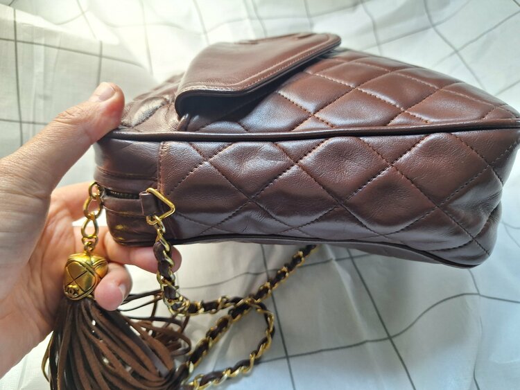 フリンジショルダーバッグ（ブランドバッグ）の商品画像 - 査定依頼日：2026年2月24日 - 最高査定価格：100,000円