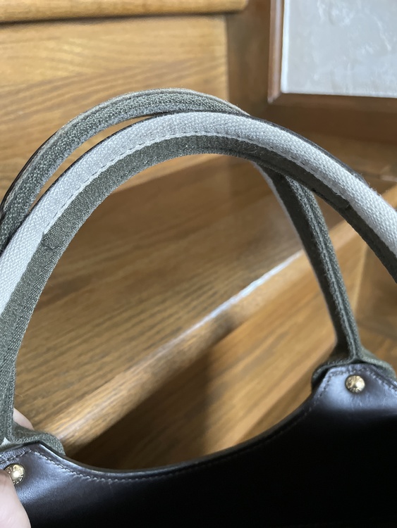 ルイヴィトンバック（ブランドバッグ）の商品画像 - 査定依頼日：2022年8月13日 - 最高査定価格：25,000円