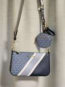 マイケルコースカバン（ブランドバッグ）の商品画像 - 査定依頼日：2025年5月7日 - 最高査定価格：2,500円