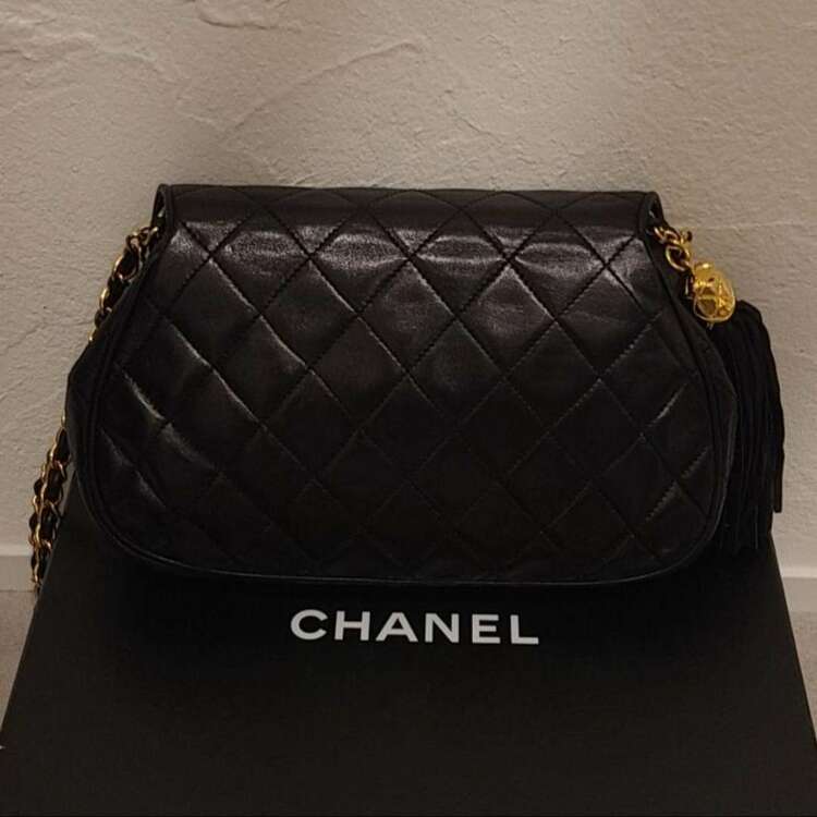 シャネル マトラッセ （ブランドバッグ）の商品画像 - 査定依頼日：2025年1月8日 - 最高査定価格：330,000円