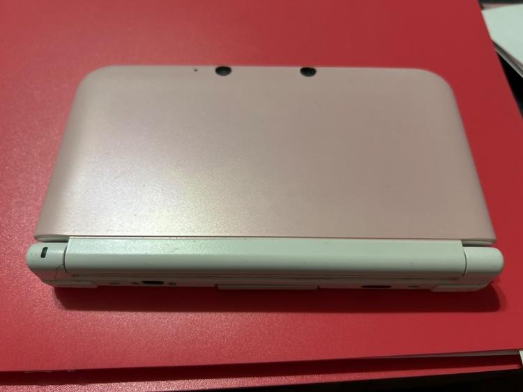ニンテンドー3DS LL（ゲーム機本体・ゲームソフト）の商品画像 - 査定依頼日：2026年5月10日 - 最高査定価格：10,500円