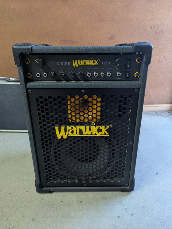 WARWICK（ピアノ・楽器・PA機材）の商品画像 - 査定依頼日：2026年3月5日 - 最高査定価格：4,500円