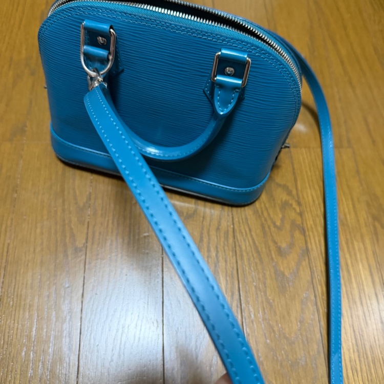 アルマbb（ブランドバッグ）の商品画像 - 査定依頼日：2026年3月6日 - 最高査定価格：120,000円