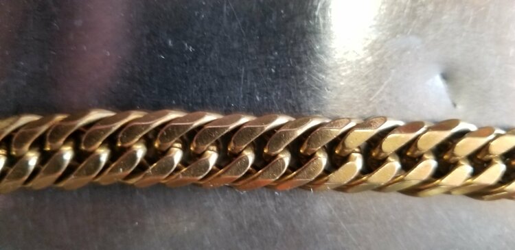 ブレスレット100g（金・貴金属）の商品画像 - 査定依頼日：2026年4月16日 - 最高査定価格：2,020,000円