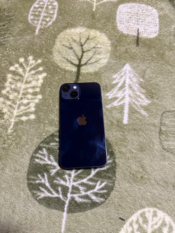 iPhone 14 128GB au（スマホ）の商品画像 - 査定依頼日：2026年1月21日 - 最高査定価格：50,000円