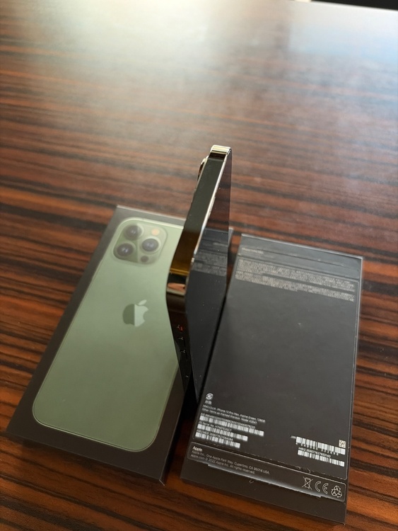 iPhone iPhone 13 Pro Max 128GB SIMフリー（スマホ）の商品画像 - 査定依頼日：2026年7月20日 - 最高査定価格：59,000円