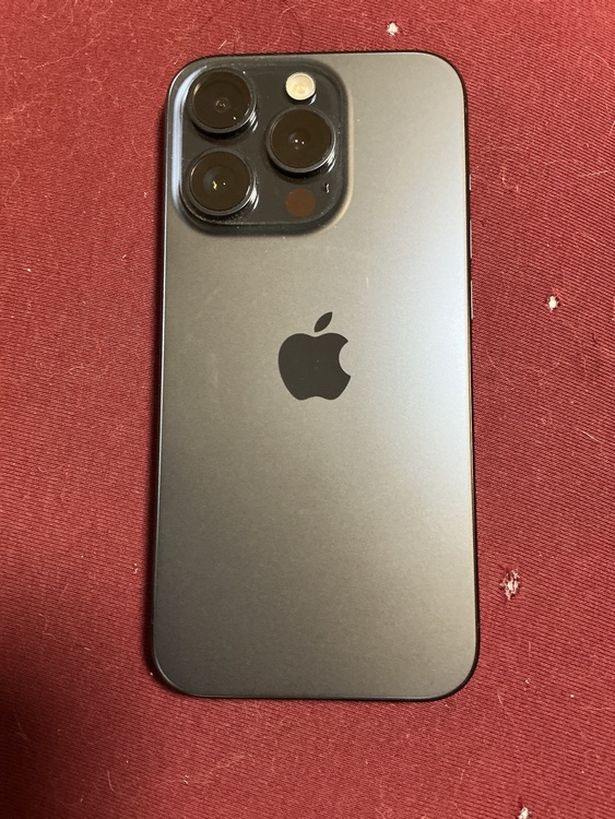 iPhone iPhone 15 Pro 256GB SIMフリー（スマホ）の商品画像 - 査定依頼日：2026年9月12日 - 最高査定価格：81,000円