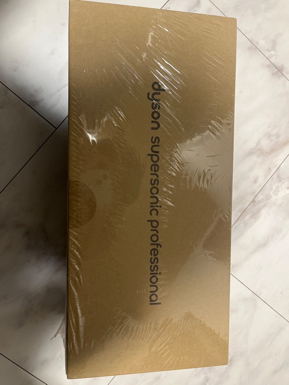 ダイソン　HD12NSN スーパーソニックプロモデル（家電）の商品画像 - 査定依頼日：2025年10月11日 - 最高査定価格：13,600円