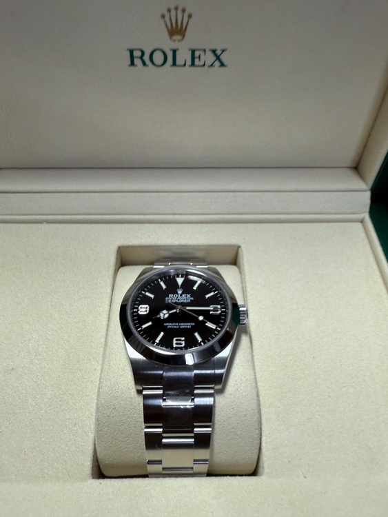 ロレックス エクスプローラー 224270（高級時計）の商品画像 - 査定依頼日：2025年6月14日 - 最高査定価格：1,410,000円