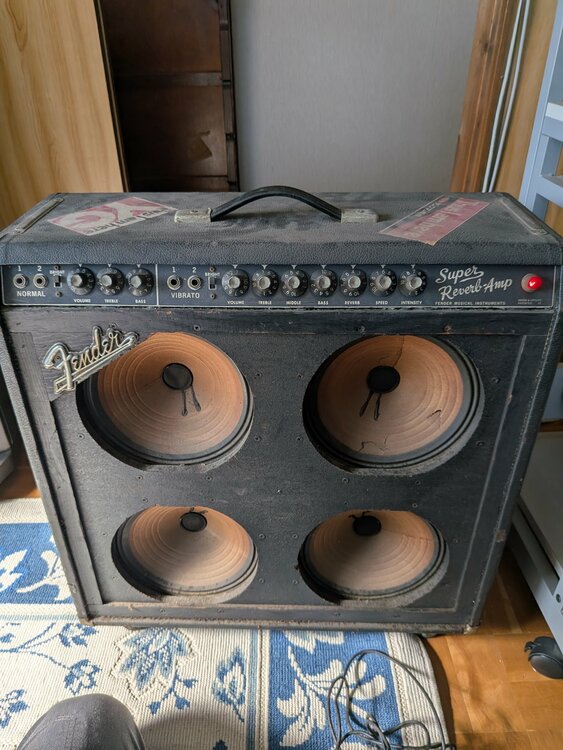 フェンダー スーパーアンプ（オーディオ・スピーカー）の商品画像 - 査定依頼日：2026年2月10日 - 最高査定価格：75,000円