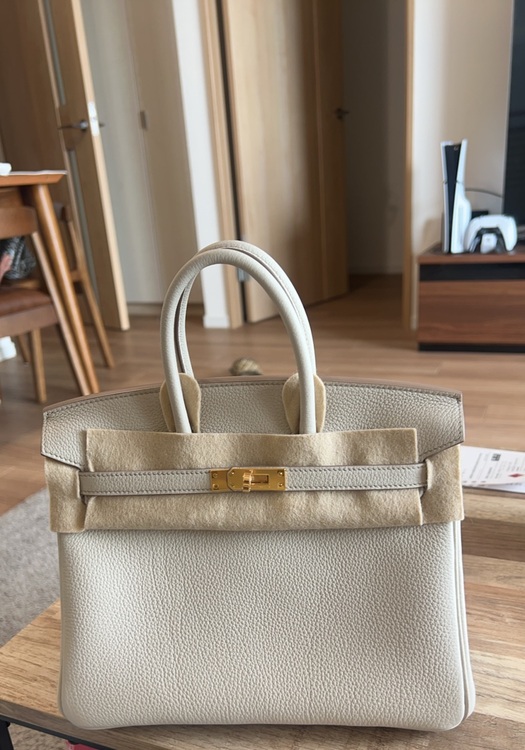 エルメス バーキン （ブランドバッグ）の商品画像 - 査定依頼日：2025年9月29日 - 最高査定価格：2,650,000円