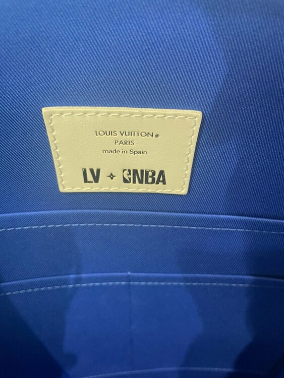 ルイヴィトン モノグラム （ブランドバッグ）の商品画像 - 査定依頼日：2026年3月1日 - 最高査定価格：300,000円