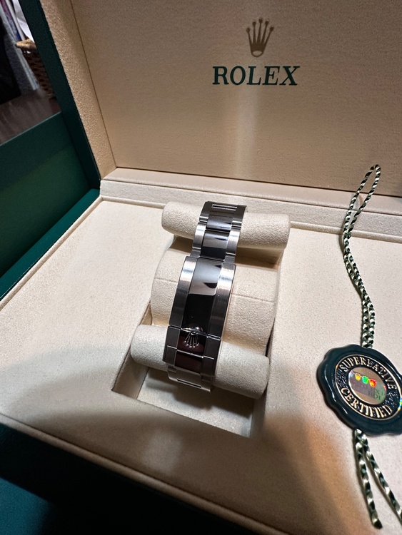 デイトナ黒（高級時計）の商品画像 - 査定依頼日：2025年12月22日 - 最高査定価格：4,800,000円