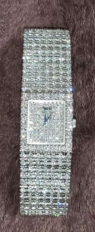 ピアジェ その他 8354（高級時計）の商品画像 - 査定依頼日：2025年2月2日 - 最高査定価格：1,800,000円