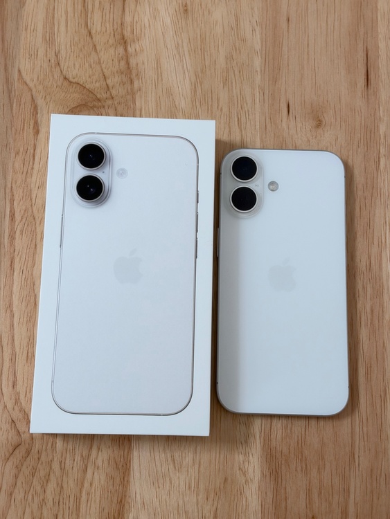 iPhone iPhone 17 512GB SIMフリー（スマホ）の商品画像 - 査定依頼日：2026年9月23日 - 最高査定価格：125,500円
