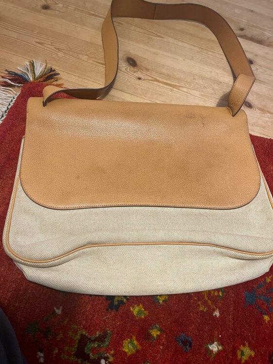 エルメス エルメス(その他) （ブランドバッグ）の商品画像 - 査定依頼日：2025年4月16日 - 最高査定価格：65,000円