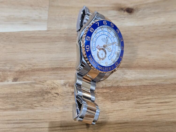 ヨットマスター２（高級時計）の商品画像 - 査定依頼日：2025年6月14日 - 最高査定価格：3,300,000円