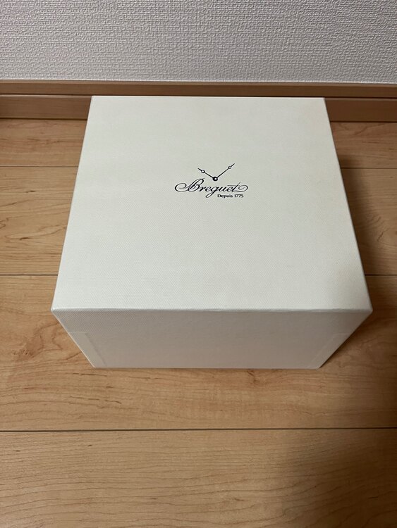 ブレゲ マリーン マリーン2くろのぐら（高級時計）の商品画像 - 査定依頼日：2025年5月21日 - 最高査定価格：2,350,000円