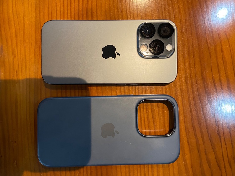 iPhone 16 Pro 256GB SIMフリー（スマホ）の商品画像 - 査定依頼日：2025年10月13日 - 最高査定価格：133,000円