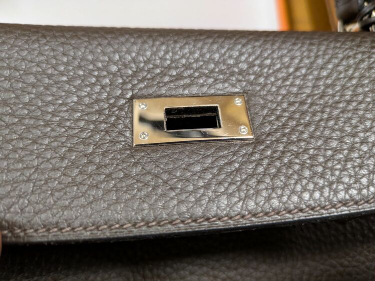 エルメス ケリー （ブランドバッグ）の商品画像 - 査定依頼日：2025年8月25日 - 最高査定価格：1,800,000円