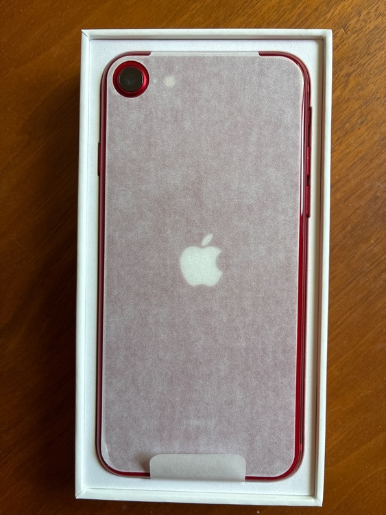 A2782 Red（スマホ）の商品画像 - 査定依頼日：2026年4月19日 - 最高査定価格：40,000円