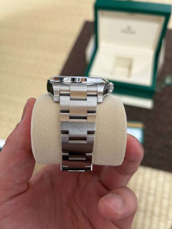 ロレックス エアキング 116900（高級時計）の商品画像 - 査定依頼日：2025年4月5日 - 最高査定価格：1,010,000円