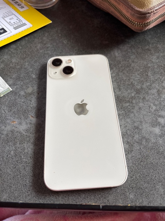 iPhone 13 128GB Softbank（スマホ）の商品画像 - 査定依頼日：2025年7月5日 - 最高査定価格：31,000円