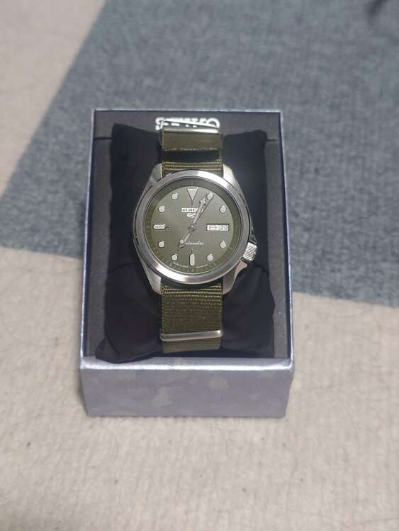 セイコー その他 SBSA055（高級時計）の商品画像 - 査定依頼日：2025年3月30日 - 最高査定価格：11,000円