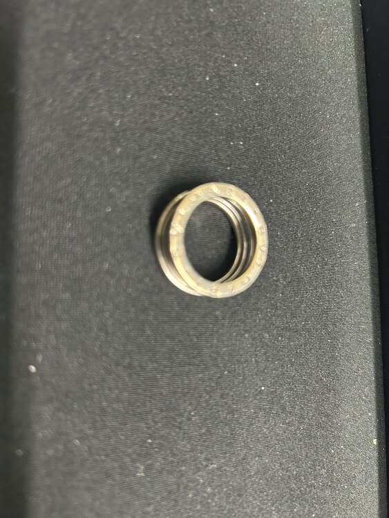 ブルガリ　ビーゼロワンリング（金・貴金属）の商品画像 - 査定依頼日：2025年1月20日 - 最高査定価格：83,000円