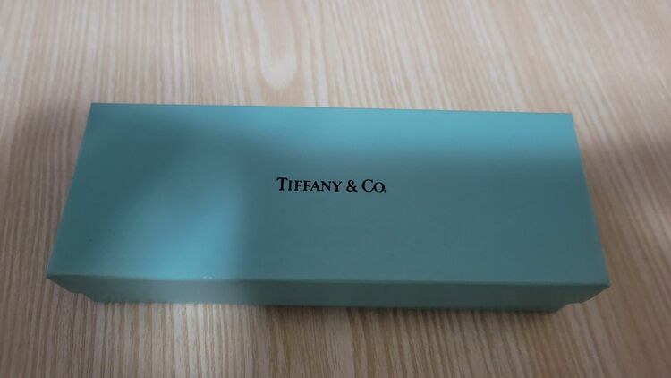 その他 その他 ティファニー M063（高級時計）の商品画像 - 査定依頼日：2025年7月3日 - 最高査定価格：155,000円