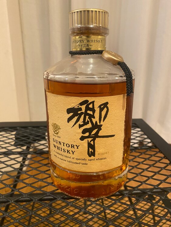 ウイスキー サントリー響 （お酒）の商品画像 - 査定依頼日：2025年3月29日 - 最高査定価格：21,000円