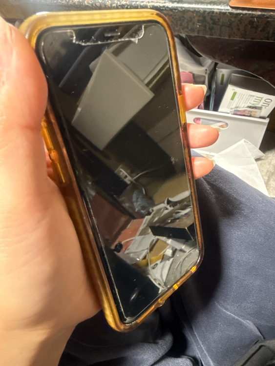 iPhone11pro（スマホ）の商品画像 - 査定依頼日：2026年3月17日 - 最高査定価格：25,000円