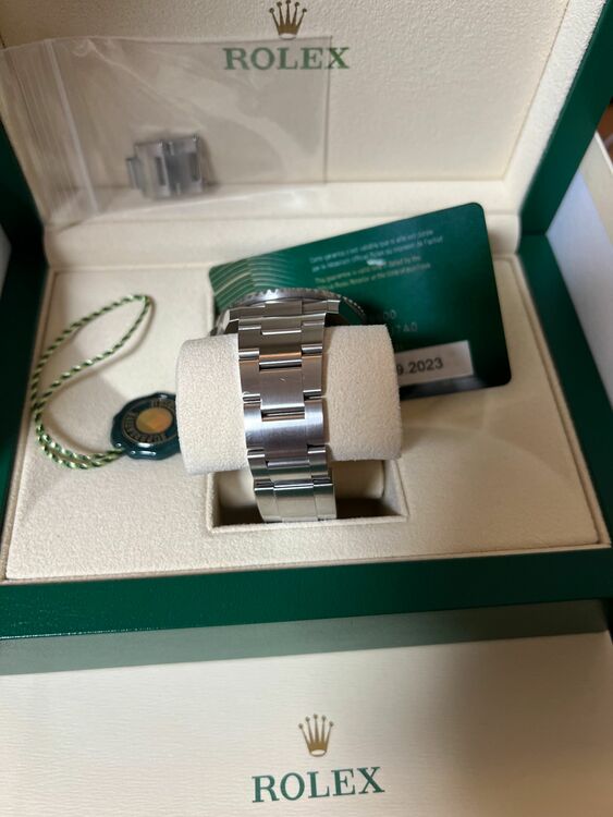 ロレックス シードゥエラー 126600（高級時計）の商品画像 - 査定依頼日：2025年6月21日 - 最高査定価格：1,880,000円