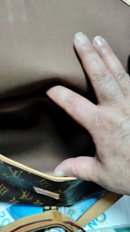 ソミュール（ブランドバッグ）の商品画像 - 査定依頼日：2025年6月4日 - 最高査定価格：50,000円