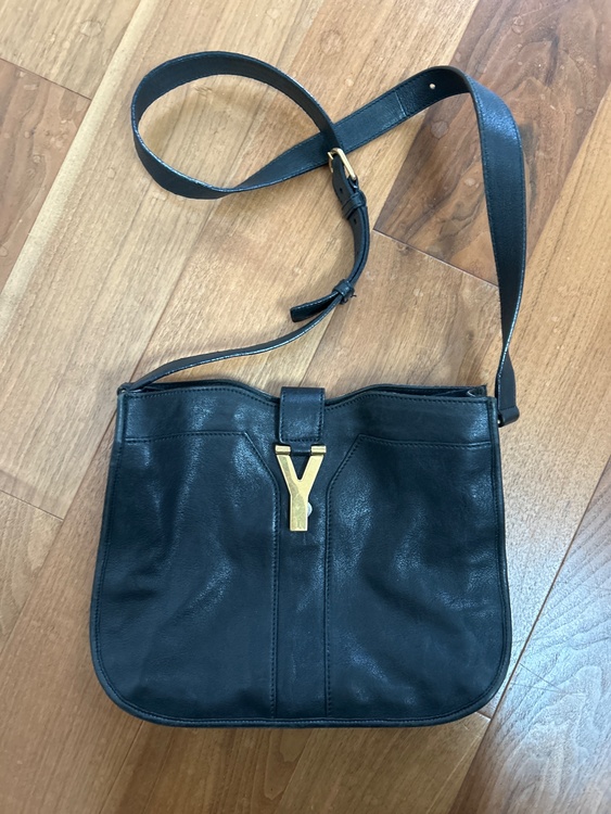 Yライン（ブランドバッグ）の商品画像 - 査定依頼日：2026年10月5日 - 最高査定価格：10,000円