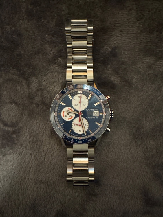 タグホイヤー カレラ CV201AR-1WDW968（高級時計）の商品画像 - 査定依頼日：2026年3月22日 - 最高査定価格：300,000円