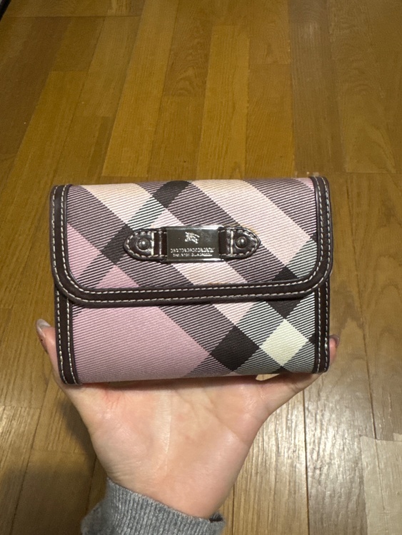 その他 バーバリー （ブランドバッグ）の商品画像 - 査定依頼日：2026年2月27日 - 最高査定価格：3,500円