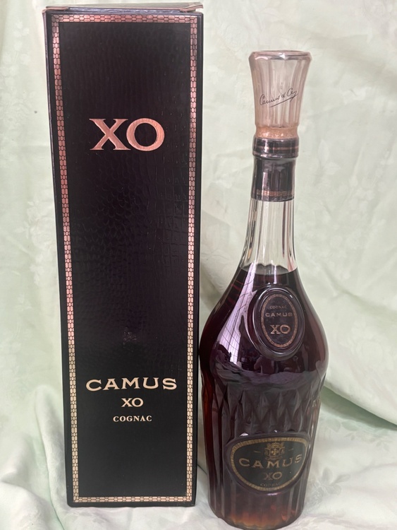 カミュXO（お酒）の商品画像 - 査定依頼日：2026年7月24日 - 最高査定価格：4,500円