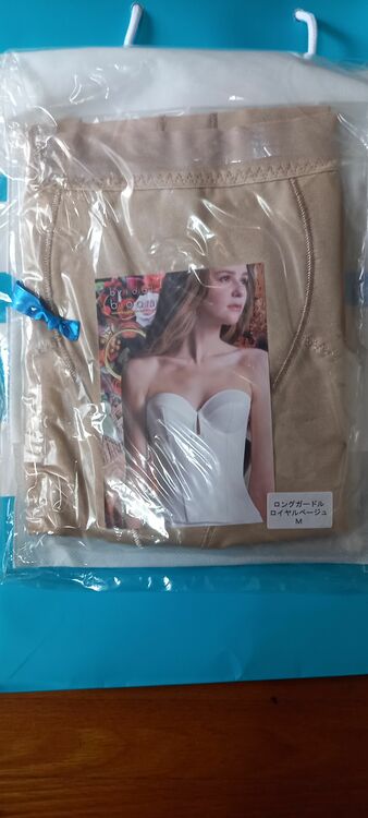 ウエディングドレス（古着・ファッション）の商品画像 - 査定依頼日：2025年8月13日 - 最高査定価格：3,000円