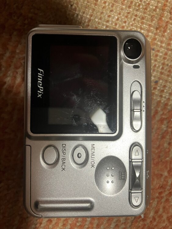 デジカメ（カメラ）の商品画像 - 査定依頼日：2025年1月18日 - 最高査定価格：100,000円