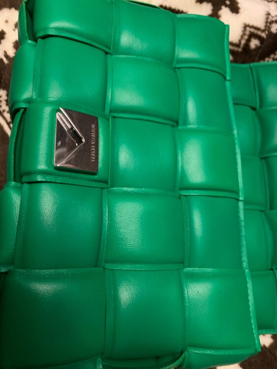 ボッテガ・ヴェネタ  （ブランドバッグ）の商品画像 - 査定依頼日：2025年3月20日 - 最高査定価格：150,000円