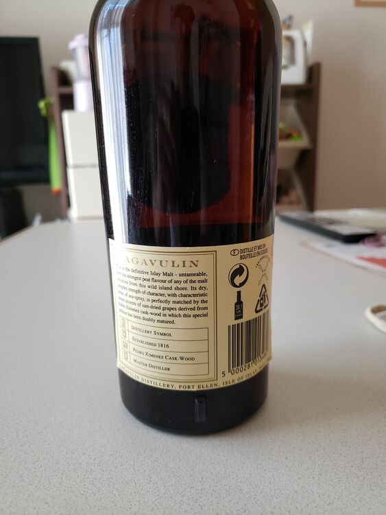 ラガヴーリン（お酒）の商品画像 - 査定依頼日：2025年10月23日 - 最高査定価格：44,000円